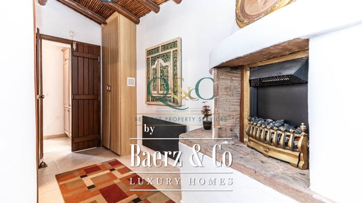 Image No.4-2 Bed Villa for sale