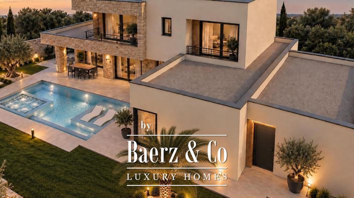 Image No.4-4 Bed Townhouse for sale