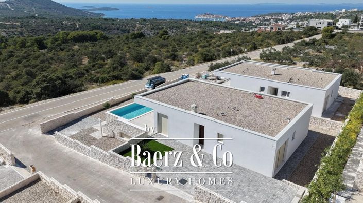 Image No.5-3 Bed Villa for sale