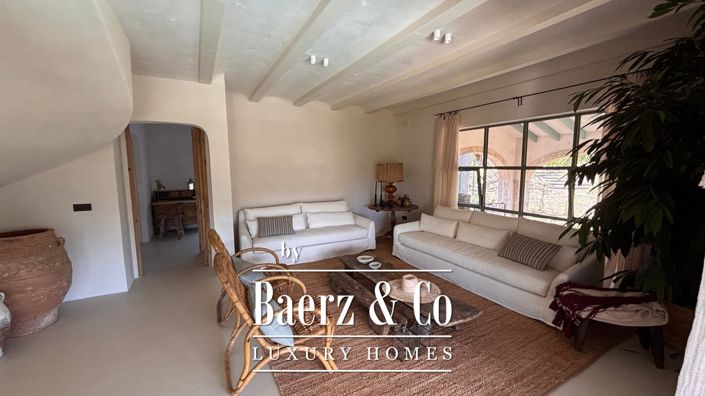 Image No.24-4 Bed Villa for sale