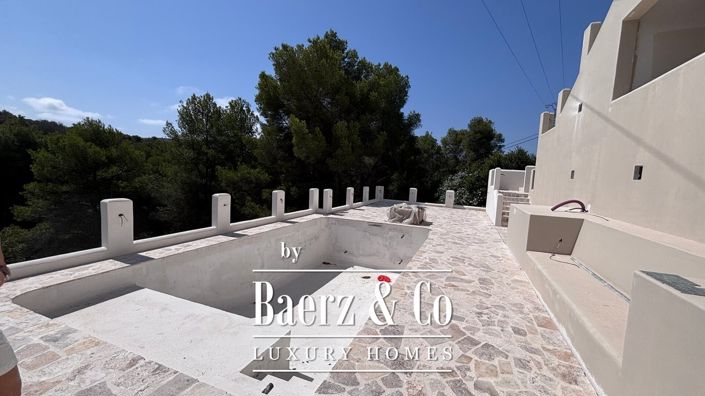 Image No.16-4 Bed Villa for sale