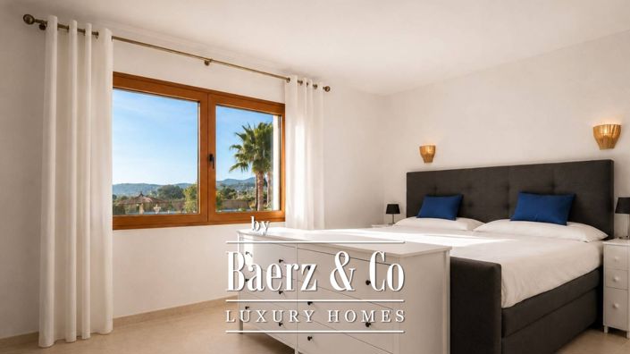 Image No.29-5 Bed Villa for sale