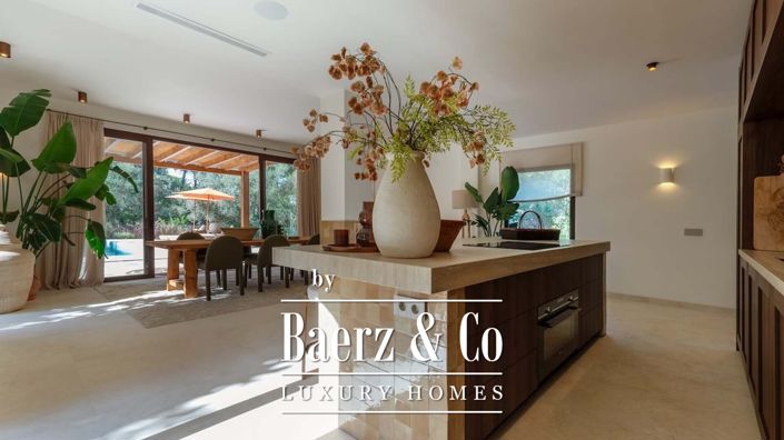 Image No.19-5 Bed Villa for sale