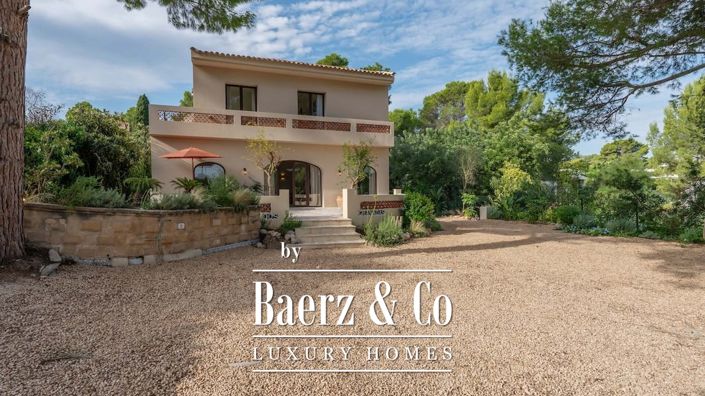 Image No.2-5 Bed Villa for sale