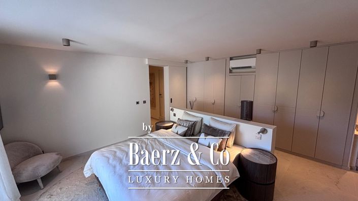 Image No.28-4 Bed Villa for sale