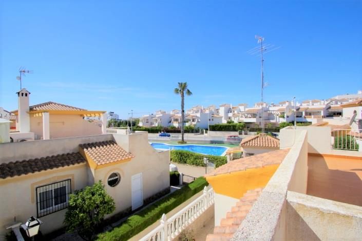 Image No.4-3 Bed Quad for sale