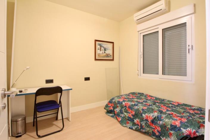 Image No.11-3 Bed Apartment for sale