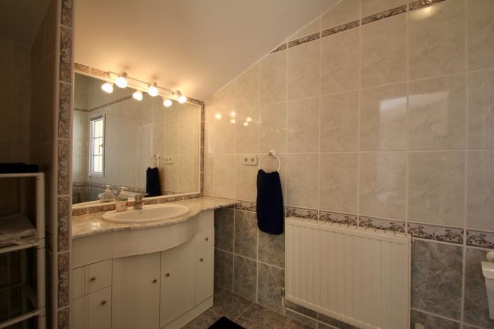 Image No.13-3 Bed Villa / Detached for sale