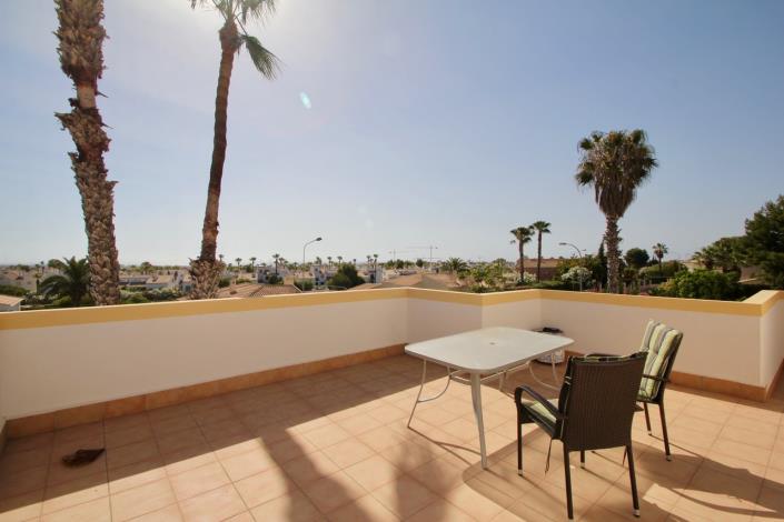 Image No.15-3 Bed Villa / Detached for sale