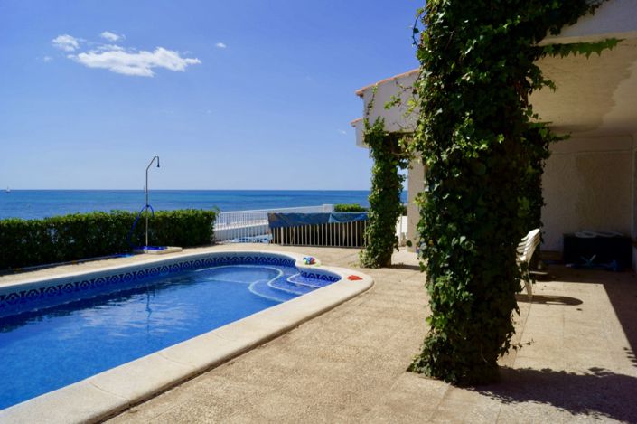 Image No.1-Propriété de 5 chambres à vendre à Cabo Roig