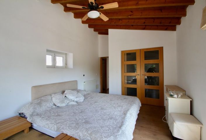 Image No.9-4 Bed Villa for sale