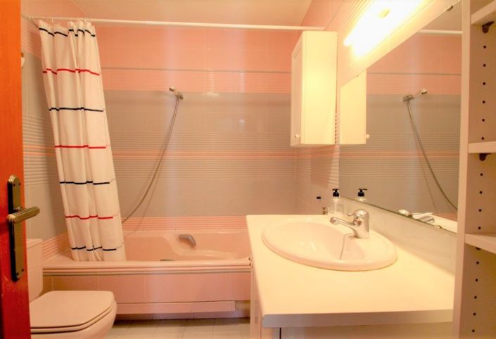 Image No.25-5 Bed Villa for sale