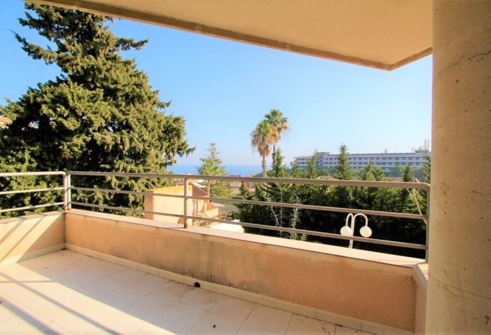 Image No.28-5 Bed Villa for sale