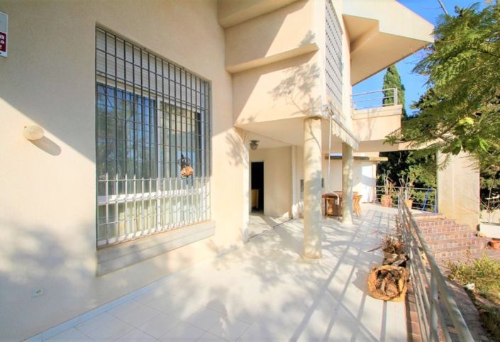 Image No.8-5 Bed Villa for sale