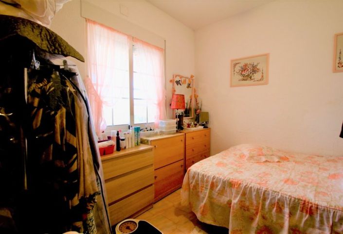 Image No.12-6 Bed Villa for sale