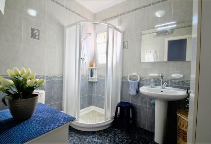 Image No.14-6 Bed Villa for sale