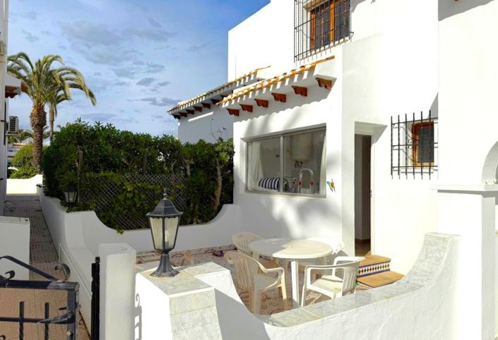 Image No.7-3 Bed Townhouse for sale