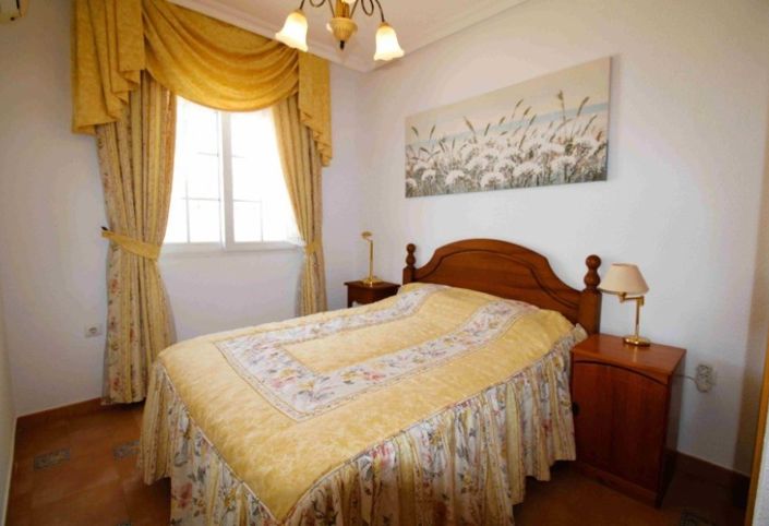 Image No.12-3 Bed Villa for sale