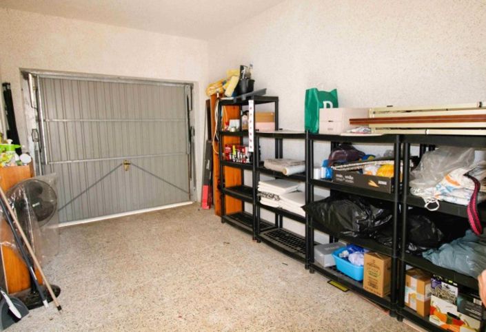 Image No.19-3 Bed Villa for sale