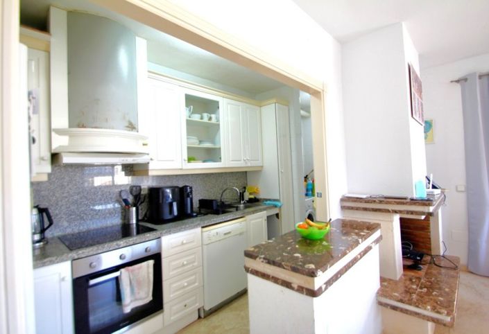 Image No.3-3 Bed Apartment for sale