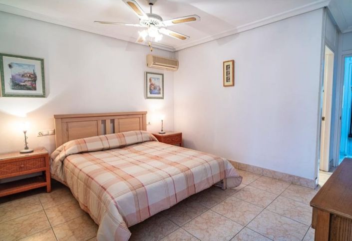 Image No.15-4 Bed Villa for sale