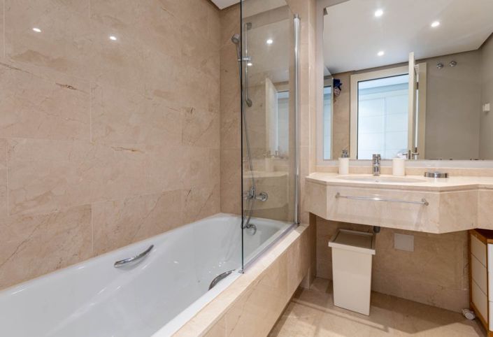 Image No.15-2 Bed Apartment for sale