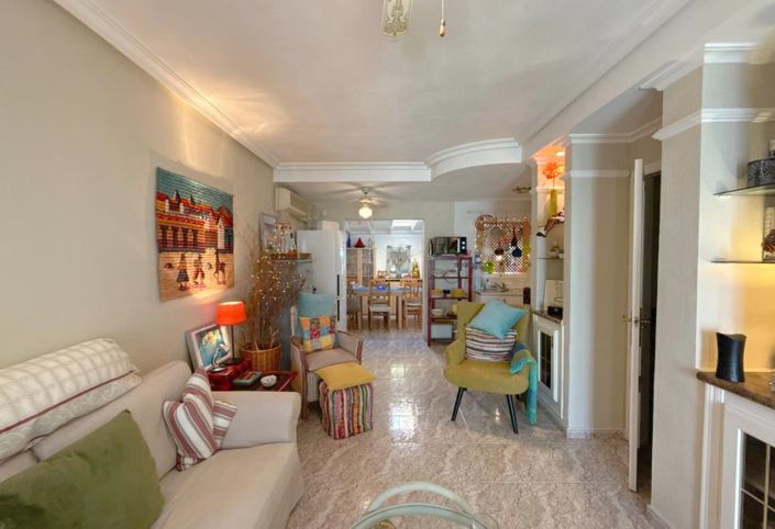 Image No.19-2 Bed Townhouse for sale