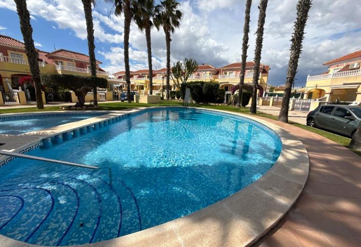 Image No.31-2 Bed Townhouse for sale