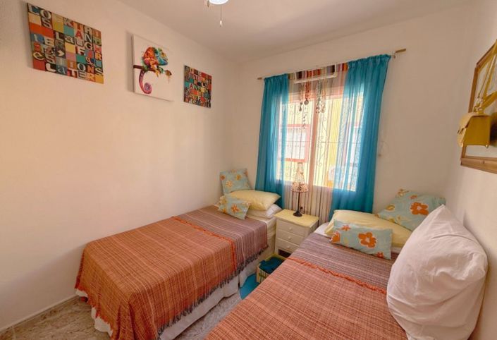 Image No.9-2 Bed Townhouse for sale