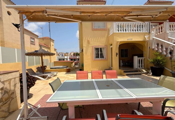 Image No.12-Appartement de 4 chambres à vendre à Villamartin