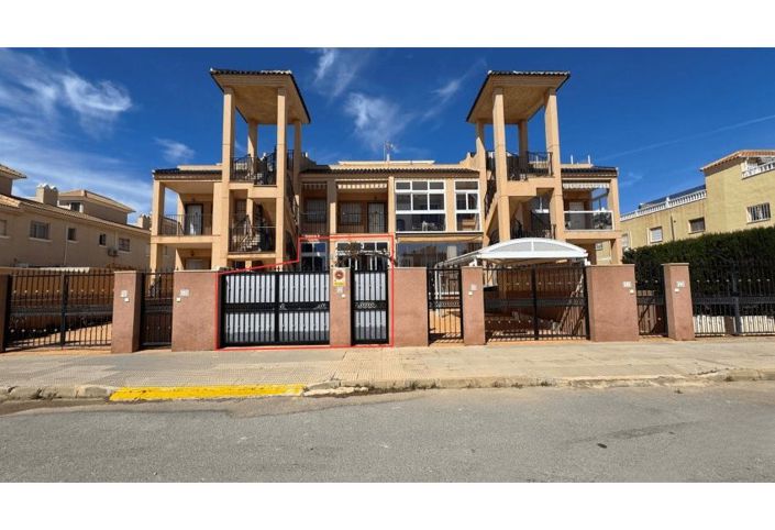 Image No.20-Appartement de 2 chambres à vendre à La Zenia