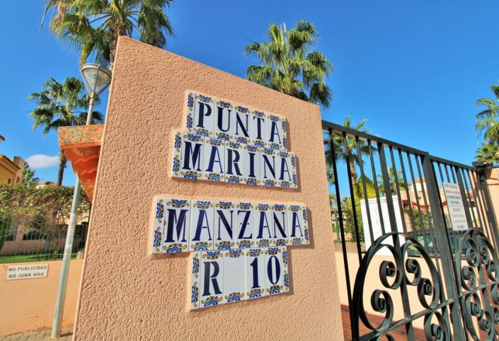 Image No.32-2 Bed Apartment for sale