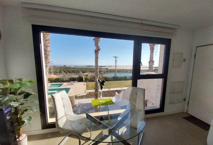 Image No.25-2 Bed Apartment for sale