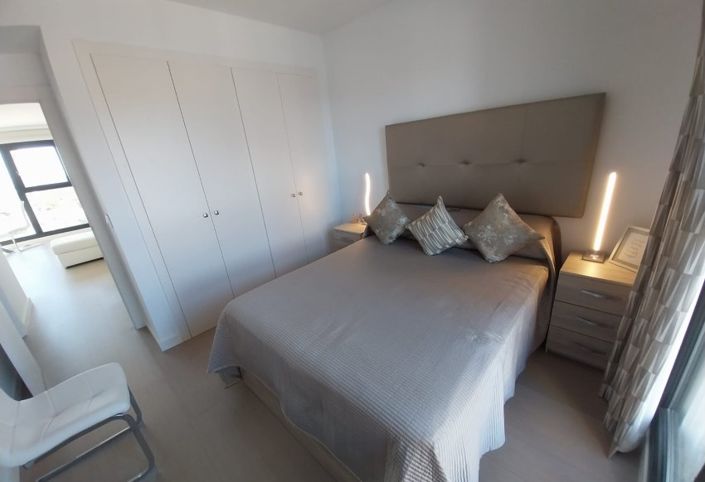 Image No.27-2 Bed Apartment for sale