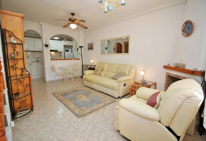 Image No.4-2 Bed Townhouse for sale