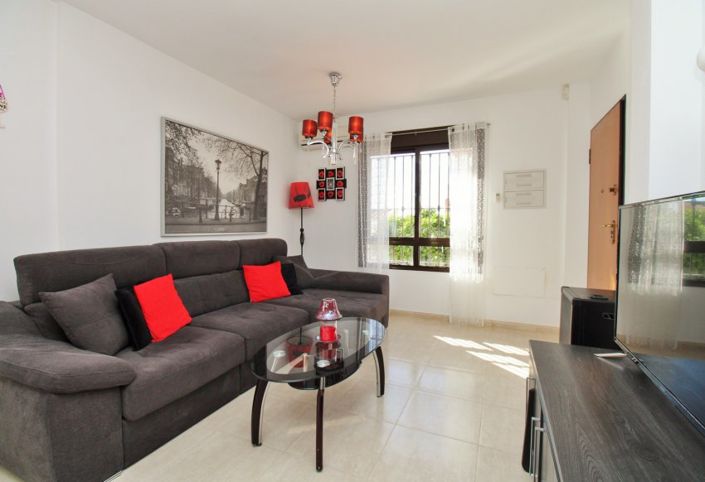 Image No.9-3 Bed Villa for sale