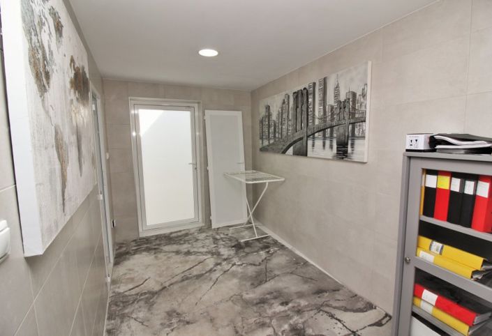 Image No.23-2 Bed Villa for sale