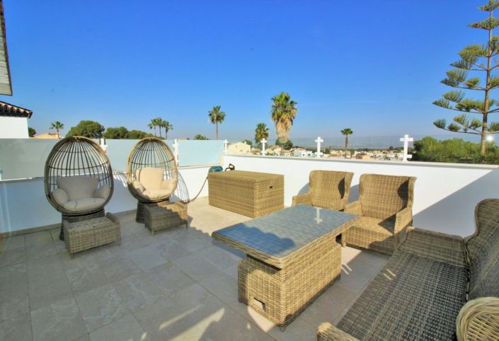 Image No.26-2 Bed Villa for sale