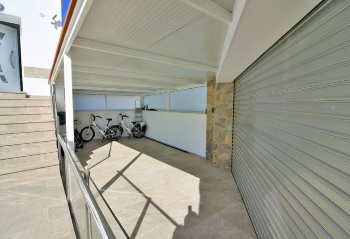 Image No.29-2 Bed Villa for sale