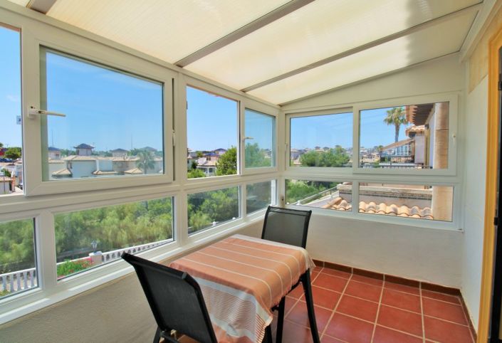 Image No.22-2 Bed Townhouse for sale