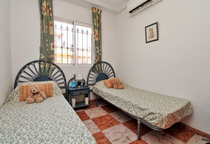 Image No.24-2 Bed Townhouse for sale