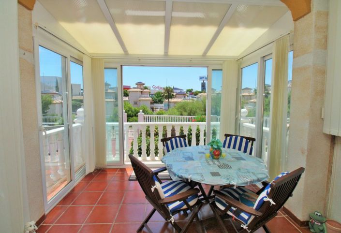 Image No.4-2 Bed Townhouse for sale