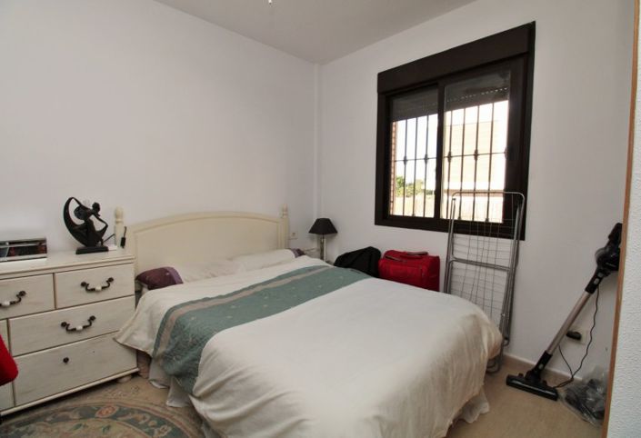 Image No.12-2 Bed Villa for sale