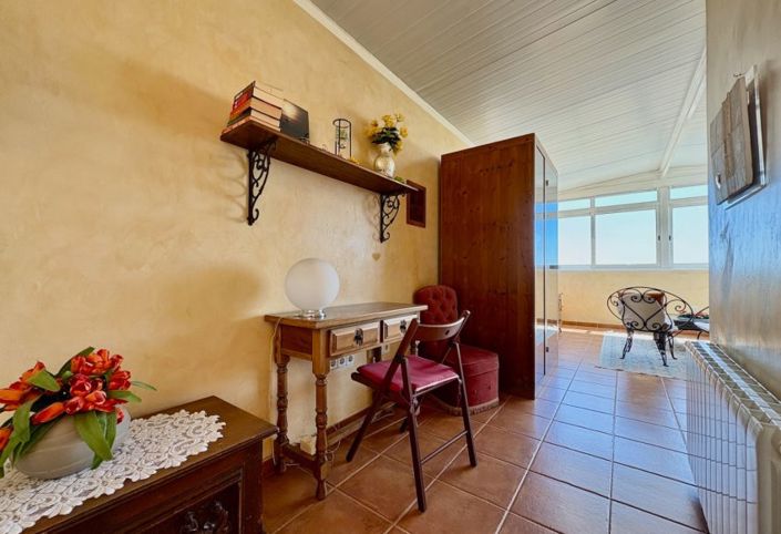 Image No.18-3 Bed Villa for sale