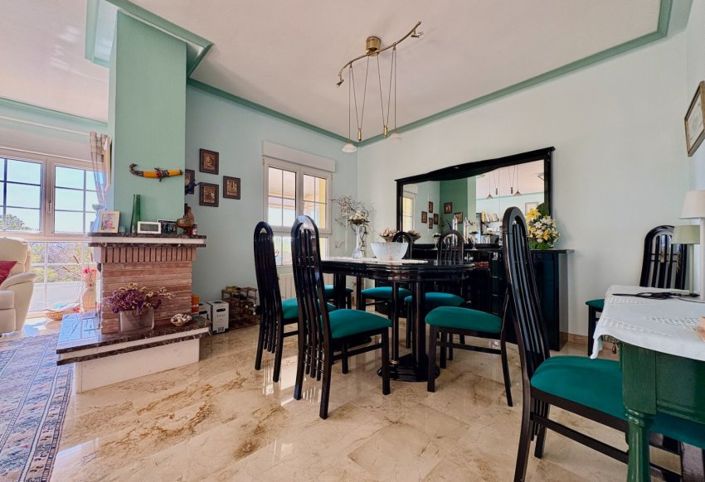 Image No.5-3 Bed Villa for sale