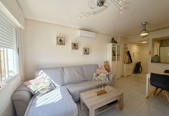 Image No.12-2 Bed Apartment for sale