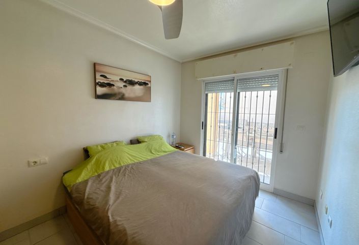 Image No.21-2 Bed Apartment for sale