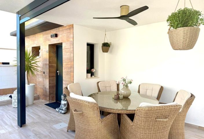 Image No.5-3 Bed Villa for sale