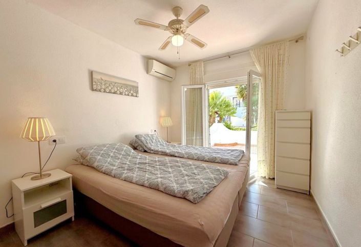 Image No.13-3 Bed Townhouse for sale