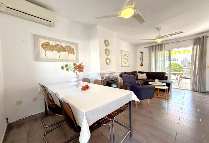 Image No.7-3 Bed Townhouse for sale